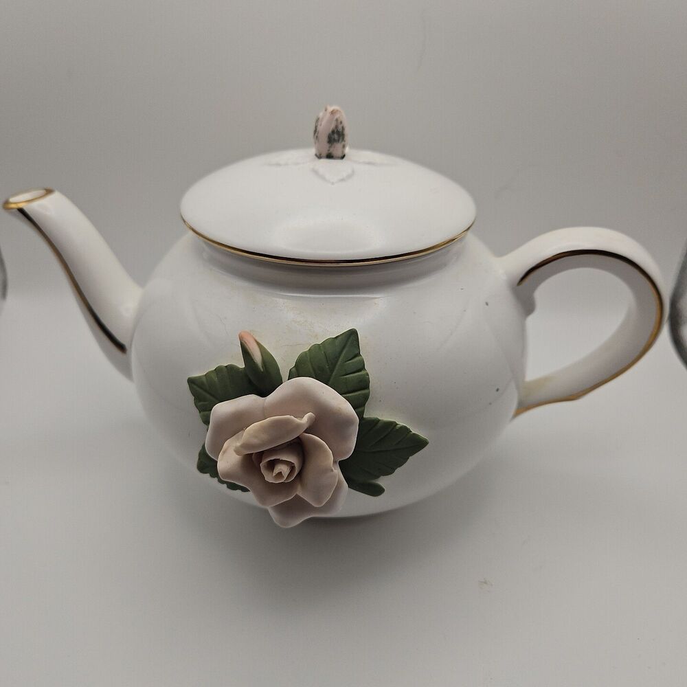 Teleflora Vintage Porcelain Teapot 3D Pink Roses Gold Trim 6.5" Tall 9.5” Length